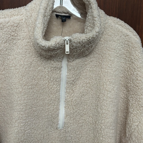 NWT Pullover Express Fleece - Picture 2 of 4
